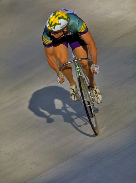 孔能夠為曼 孔能夠為曼